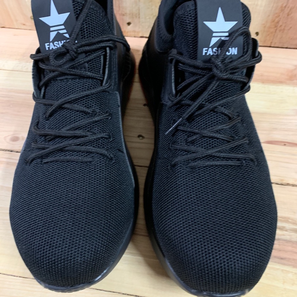 Men’s Running Shoe (b14)